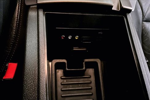 Used 2013 Ford Edge SEL image 32