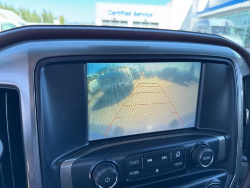 Used 2018 Chevrolet Silverado 1500 High Country image 32