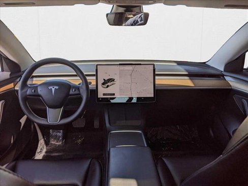 Used 2021 Tesla Model 3 Long Range image 17
