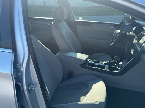 Used 2017 Hyundai Sonata SE image 34