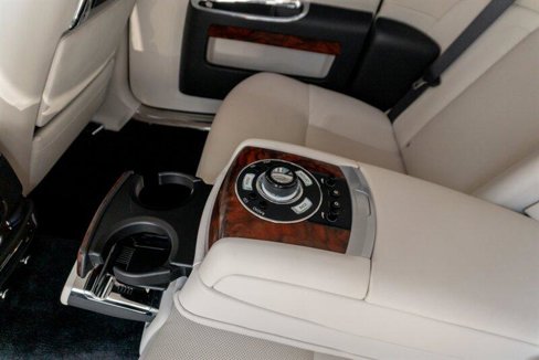 Used 2012 Rolls-Royce Ghost image 44
