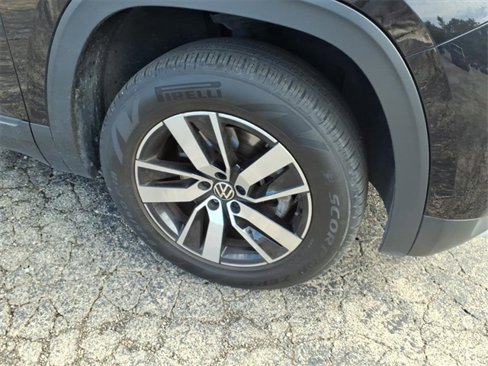 Used 2022 Volkswagen Atlas SE image 4