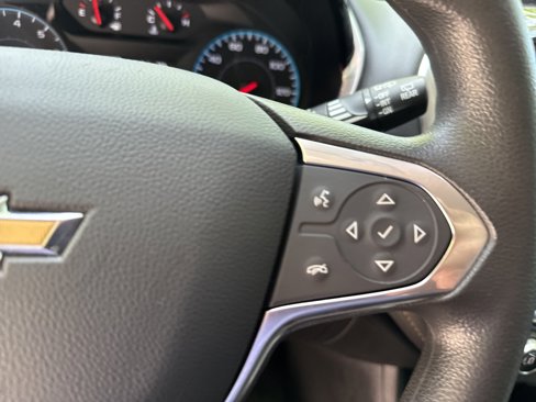 Used 2020 Chevrolet Traverse LS image 25