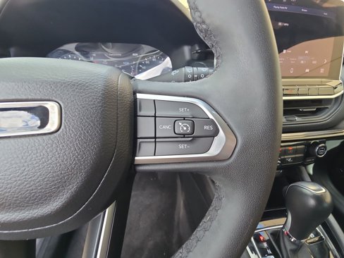 Used 2023 Jeep Compass Altitude image 20