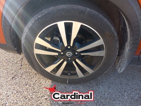 Used 2020 Nissan Kicks SV image 12