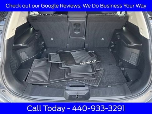 Used 2018 Nissan Rogue SV image 24