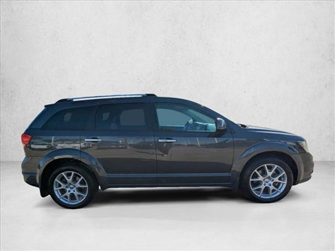 Used 2016 Dodge Journey SXT w/ Premium Group image 4
