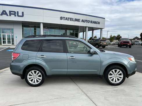 Used 2012 Subaru Forester 2.5X Premium image 2