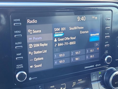 Used 2022 Toyota Highlander Bronze Edition image 13