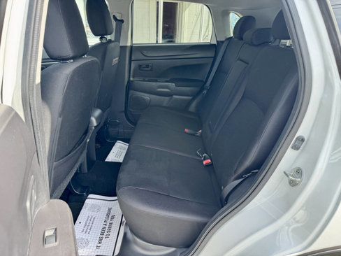Used 2015 Mitsubishi Outlander Sport ES image 11