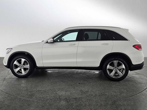 Used 2022 Mercedes-Benz GLC 300 image 7