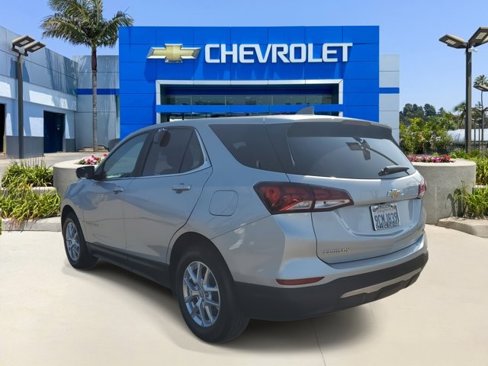 Used 2022 Chevrolet Equinox LT image 3