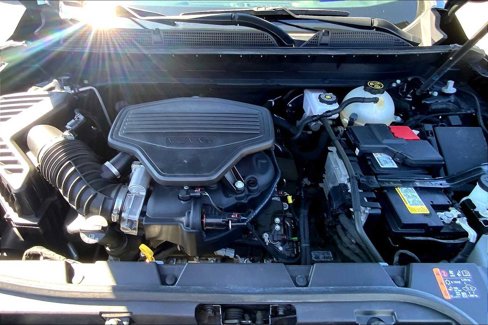 Certified 2023 GMC Acadia AT4 w/ Technology Package image 28
