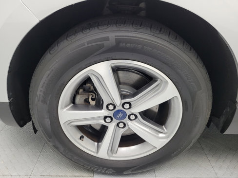 Used 2019 Ford Edge SEL w/ Equipment Group 201A image 31