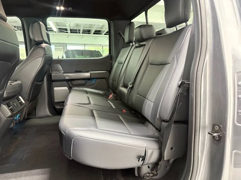 Used 2024 Ford F150 Lariat image 35