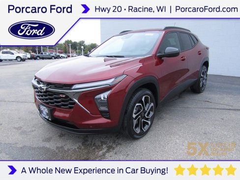 Used 2025 Chevrolet Trax RS w/ Driver Confidence Package image 1