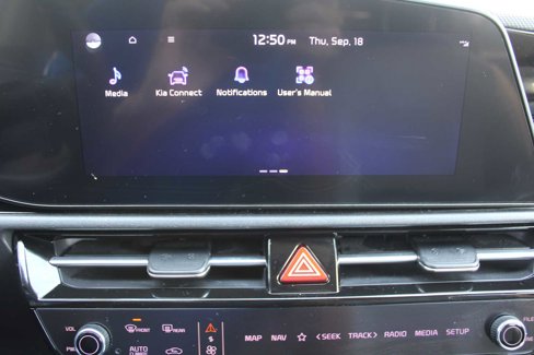 Certified 2023 Kia Niro EX Touring image 44