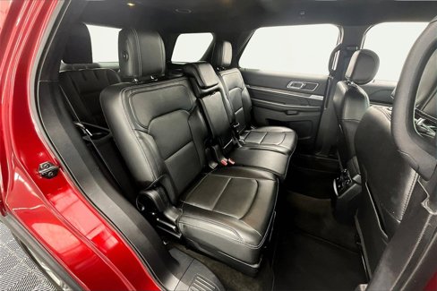 Used 2016 Ford Explorer Limited image 27