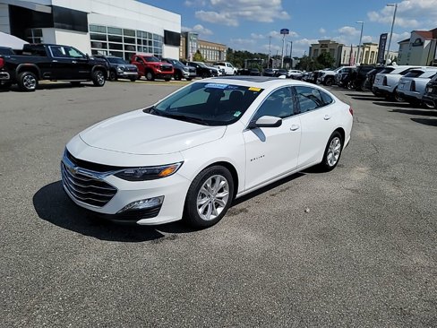 Used 2024 Chevrolet Malibu LT image 3