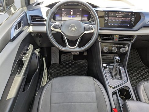 Used 2023 Volkswagen Taos SE image 17
