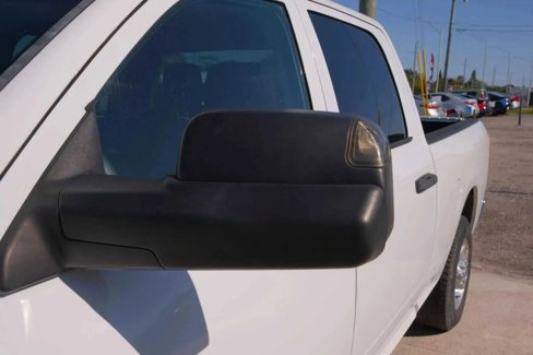 Used 2012 RAM 2500 ST w/ Chrome Appearance Group image 44