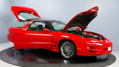 Used 1999 Pontiac Firebird Formula w/ Security Pkg image 9
