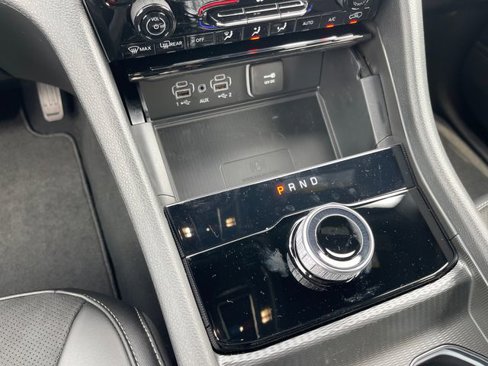 New 2025 Jeep Grand Cherokee L Altitude image 21