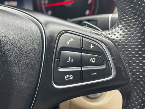 Used 2015 Mercedes-Benz C 300 Sedan image 38