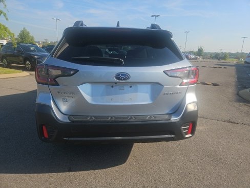 Used 2020 Subaru Outback Premium w/ Popular Package #1 image 5