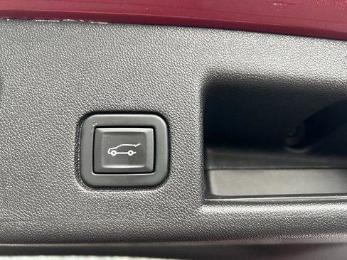 Certified 2020 Chevrolet Equinox Premier w/ LPO, Floor Liner Package image 28