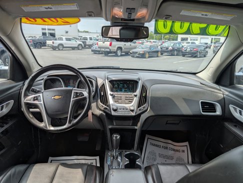 Used 2016 Chevrolet Equinox LTZ w/ Enhanced Convenience Package image 27