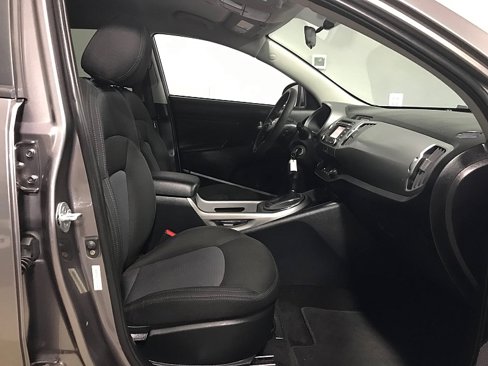 Used 2015 Kia Sportage LX image 13