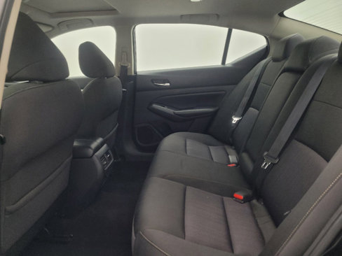 Used 2019 Nissan Altima 2.5 SV image 18