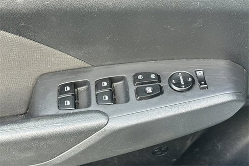 Used 2020 Hyundai Accent SE image 11
