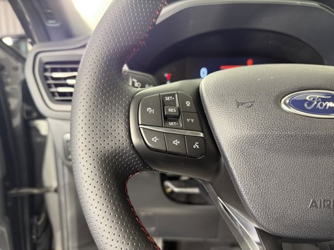 New 2025 Ford Escape ST-Line w/ Tech Pack #1 image 27