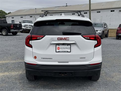 Used 2021 GMC Terrain SLE w/ Driver Convenience Package image 23