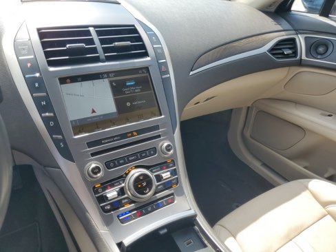 Used 2018 Lincoln MKZ Reserve w/ Climate Package image 19