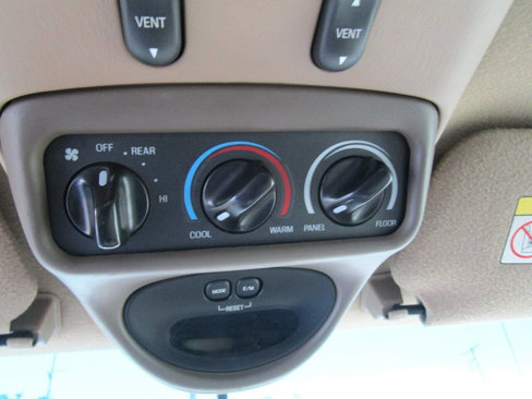 Used 1999 Ford Expedition XLT image 11