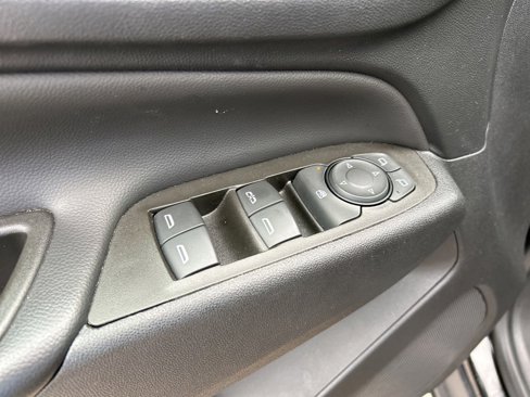 Used 2023 Chevrolet Equinox LT image 14