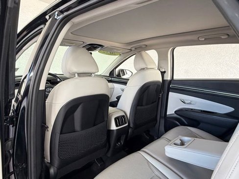 Used 2022 Hyundai Tucson Limited image 24