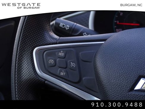 Used 2022 Chevrolet Malibu LT image 22