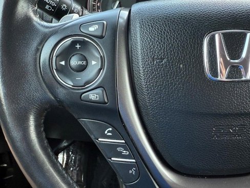 Used 2022 Honda Ridgeline RTL image 16