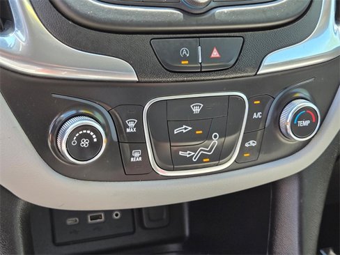 Used 2022 Chevrolet Equinox LT image 31