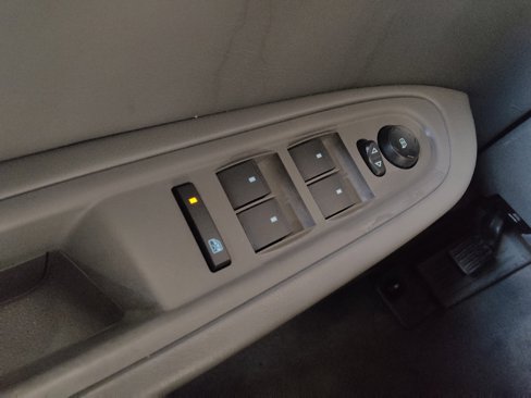 Used 2015 Chevrolet Traverse LS image 27
