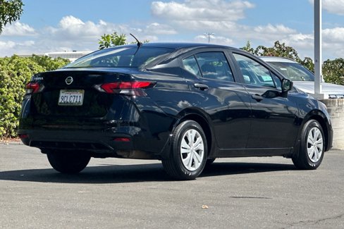 Certified 2022 Nissan Versa S image 4