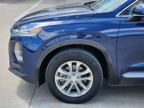 Used 2019 Hyundai Santa Fe SE image 10
