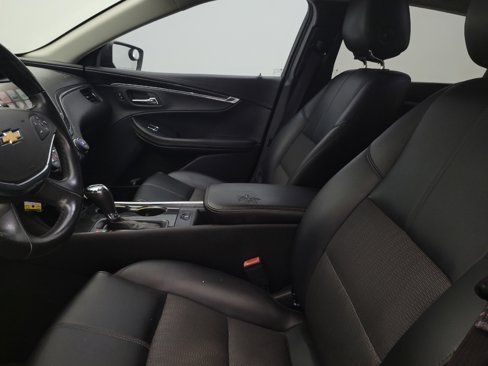Used 2016 Chevrolet Impala LT w/ Convenience Package image 17