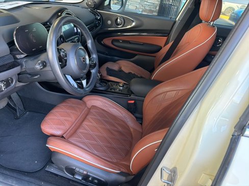 Used 2021 MINI Cooper Clubman S w/ Driver Assistance Package image 8