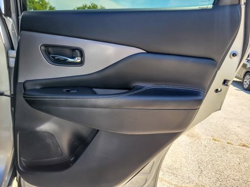 Used 2021 Nissan Murano SV w/ SV Special Edition Package image 20