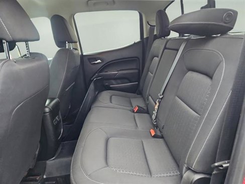 Used 2017 GMC Canyon SLE image 30